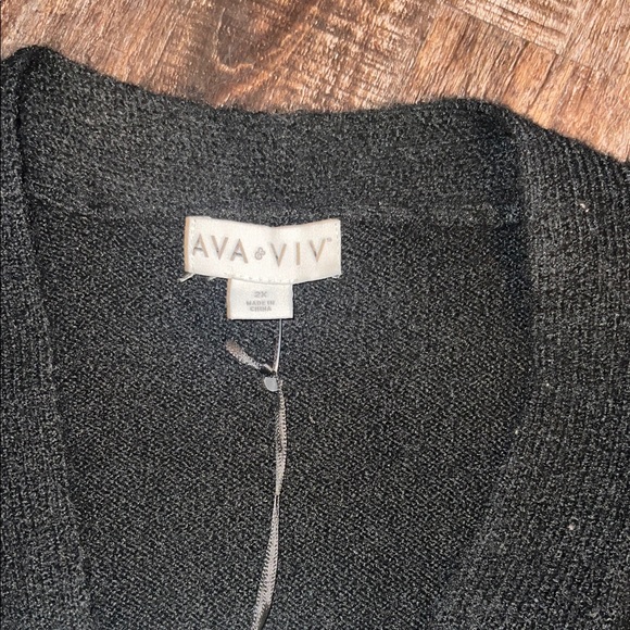 Ava & Viv Black Sequin Cardigan - Picture 3 of 4